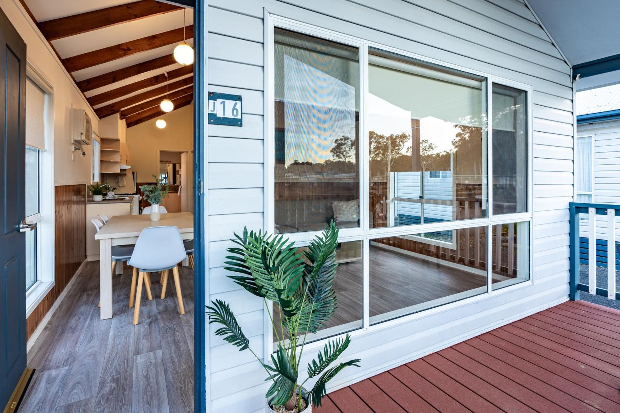 באולי פוינט Big4 Tasman Holiday Parks - Racecourse Beach מראה חיצוני תמונה